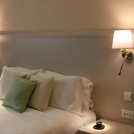 North By Petitchic Apartmanhotel