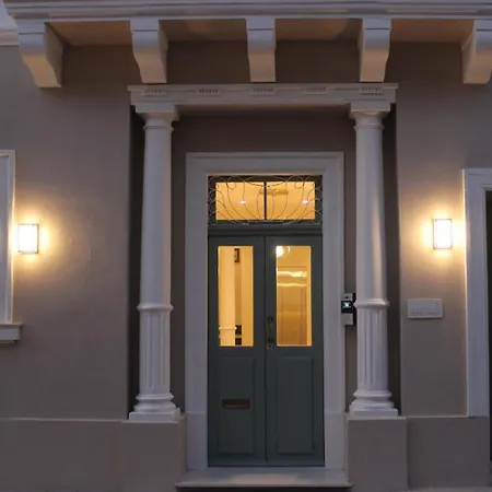 North By Petitchic Apartmanhotel